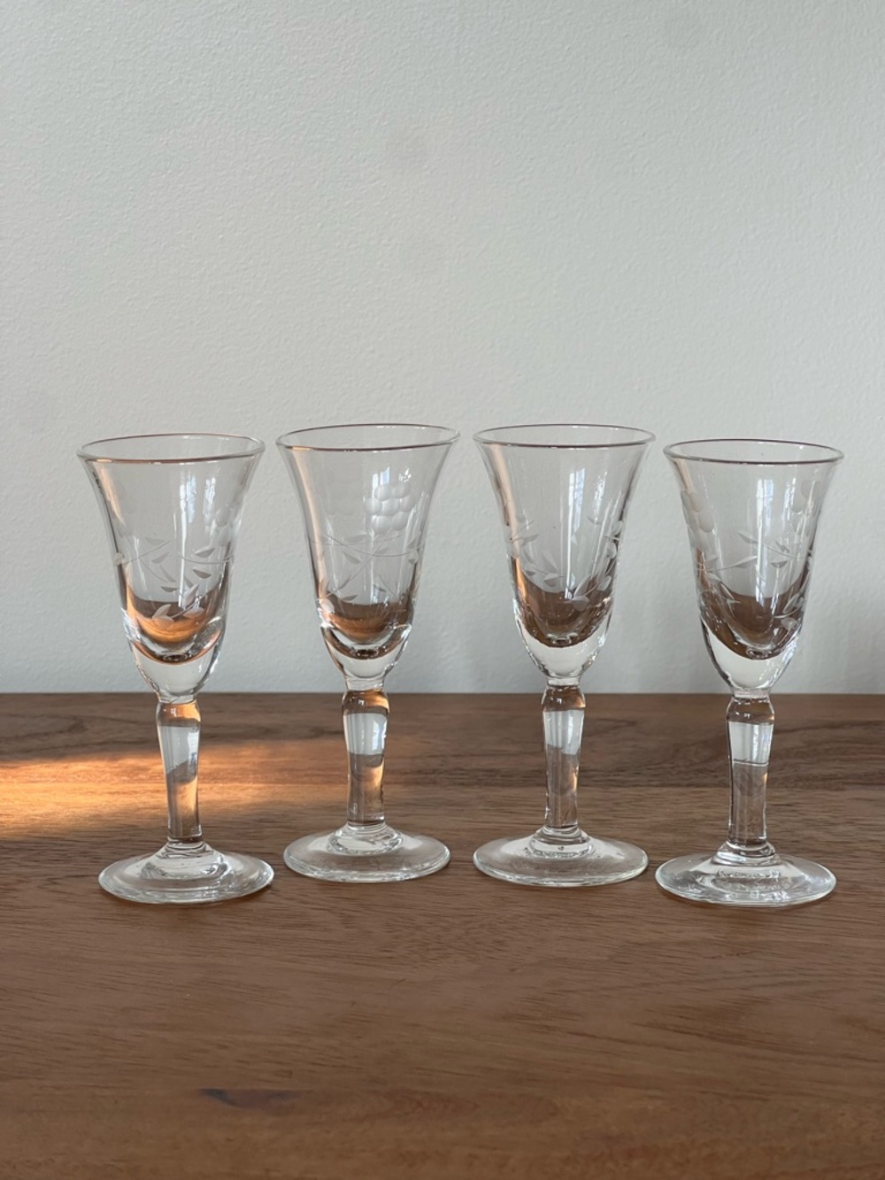 Vintage Etched Floral Cordial / Liqueur Glasses - Set of 4